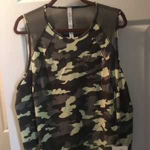 LULULEMON NWT AUTHENTIC SCULPT CAMO COLOR SWEAT-WICKING FABRIC TANK TOP